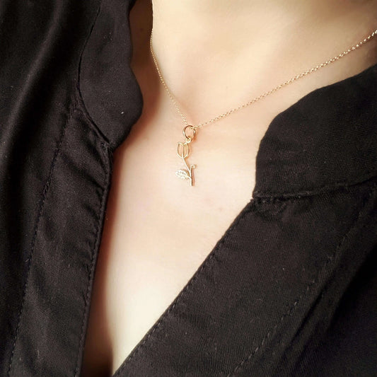 Alba Tulip Necklace