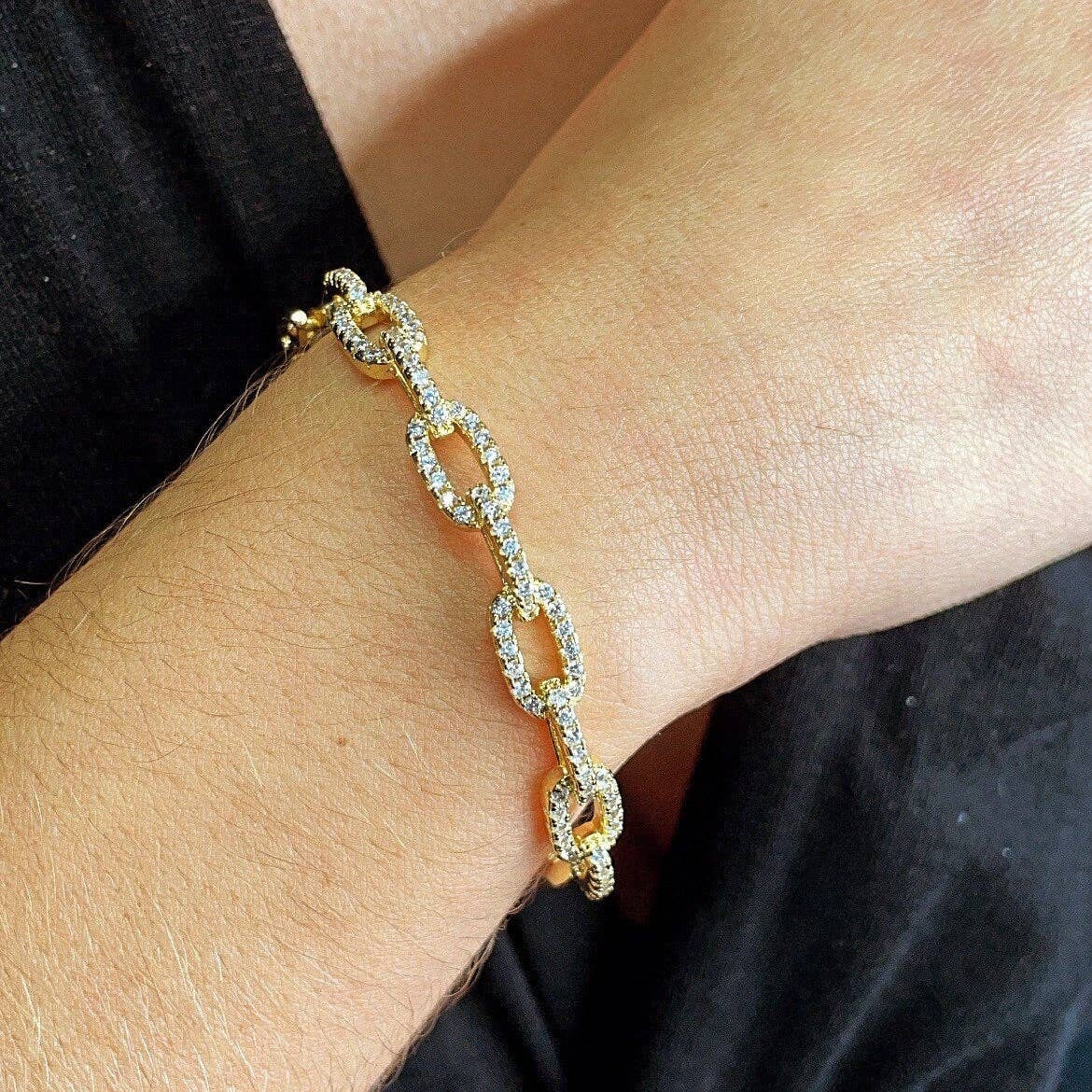 Oval Link Bangle