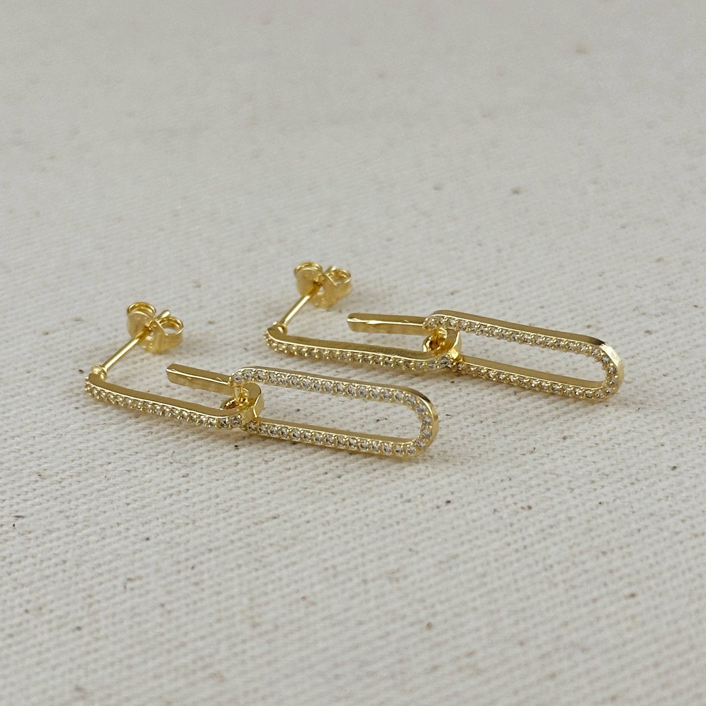 Isla Paperclip Drops