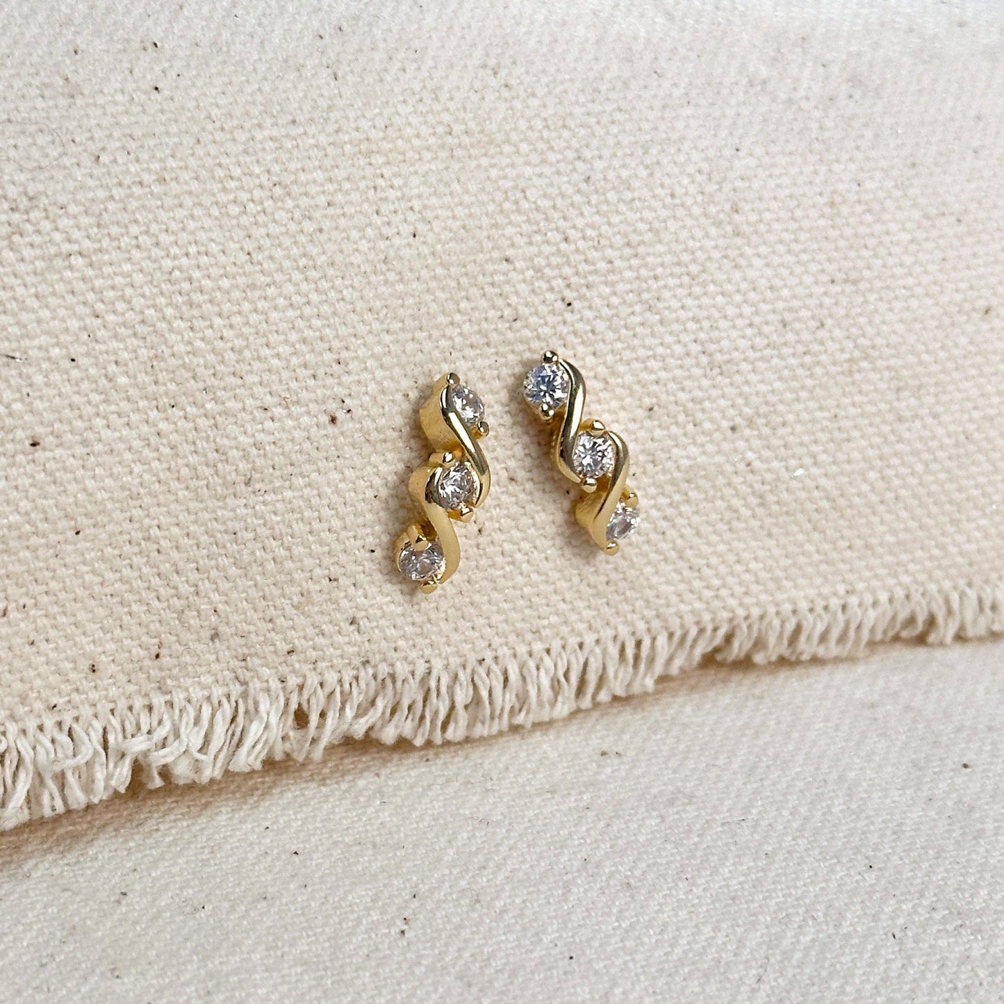 Aurine Triple Studs