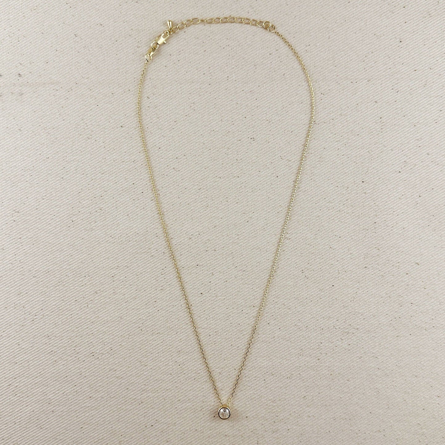 Collar solitario Estelle