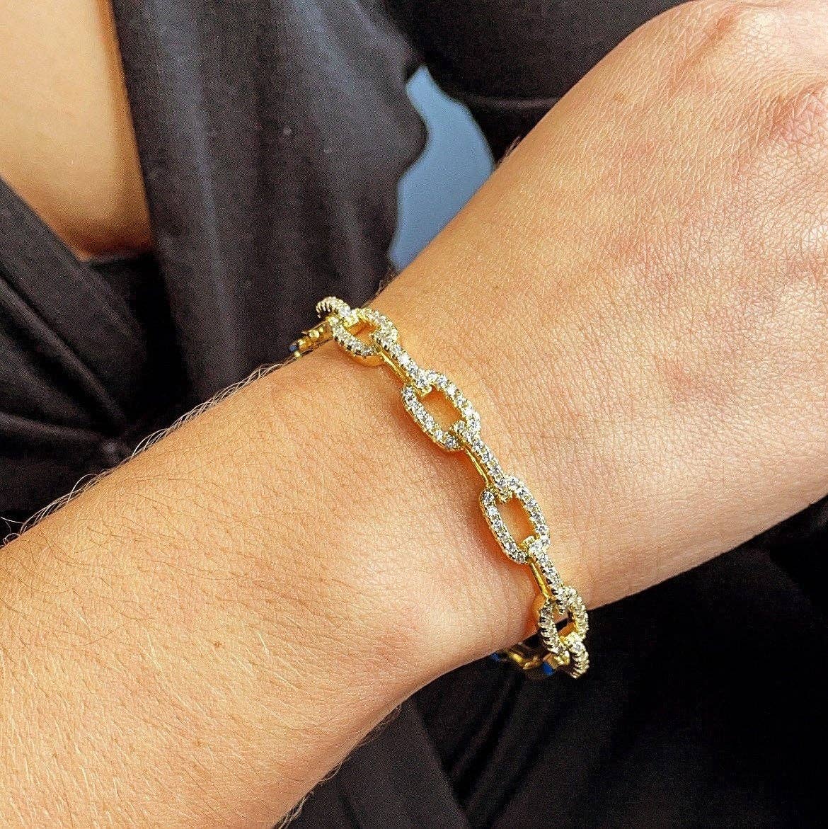 Oval Link Bangle